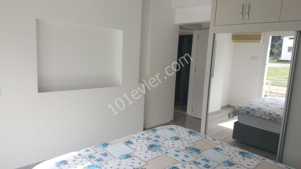 GİRNE KARAOĞLANOĞLUNDA HAVUZLU SİTEDE SATILIK 3+1 LUX DAİRE