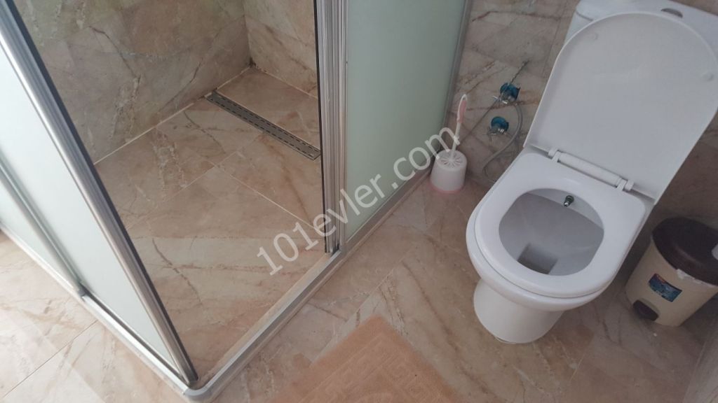 Flat For Sale in Karaoğlanoğlu, Kyrenia