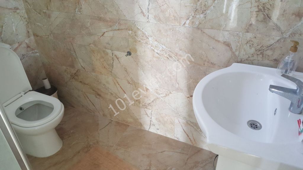 Flat For Sale in Karaoğlanoğlu, Kyrenia