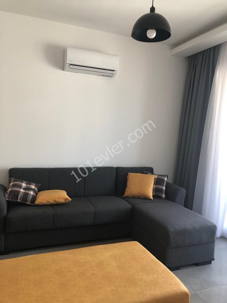 Luxus studio Wohnung Zu vermieten in Famagusta Sakarya ** 