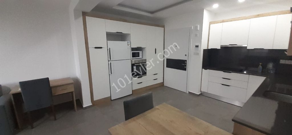 Mağusa Sakarya bölgesinde eşyalı 2+1 lüks daire