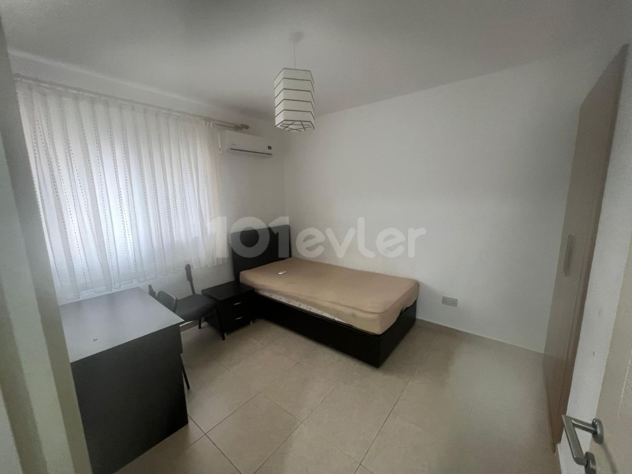 Famagusta Center 2+1 apartment for rent 