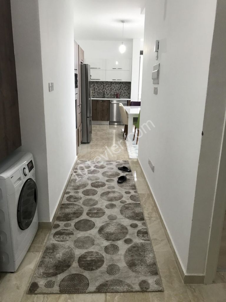 Sahibinden Girne Lord Palas Otel Karşısı Full Dağ ve Deniz manzaralı  2+1 Lüx Daire 