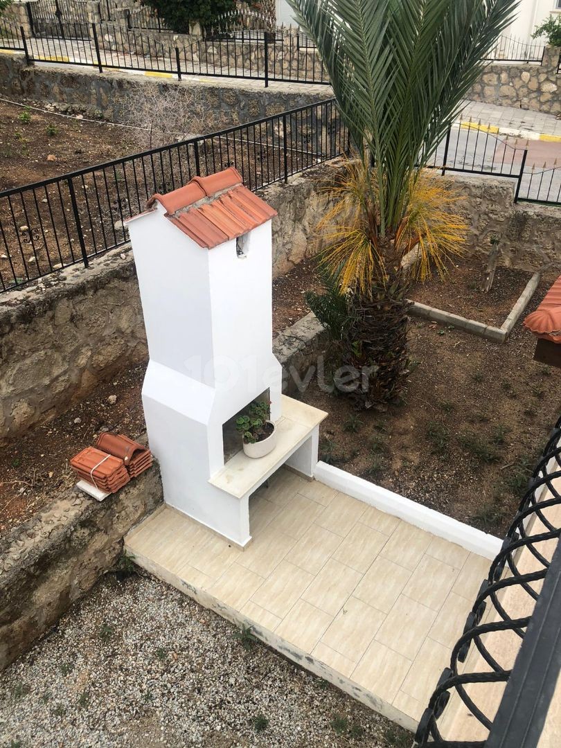 Villa To Rent in Bellapais, Kyrenia