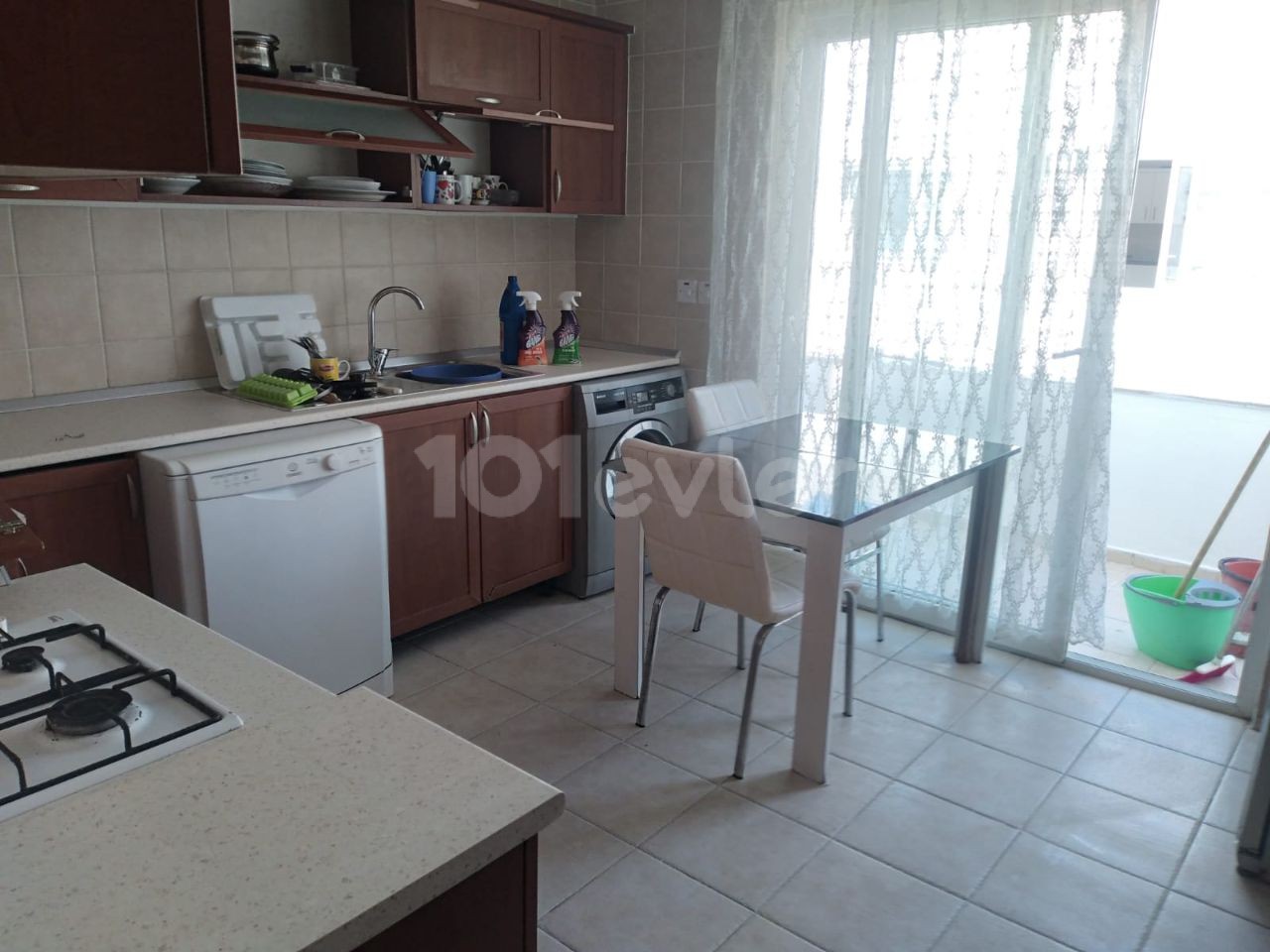 Fully furnished 3+1 flat for rent in a well-maintained complex with pool