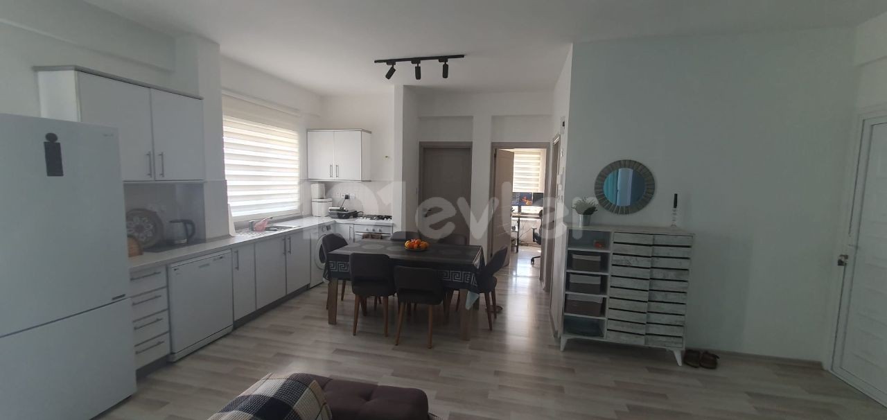 2+1 FULLY FURNISHED FLAT FOR SALE IN TURTLE BAY SITE IN KYRENIA ESENTEPE REGION