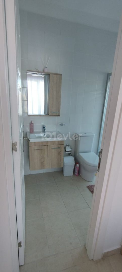 2+1 FULLY FURNISHED FLAT FOR SALE IN TURTLE BAY SITE IN KYRENIA ESENTEPE REGION