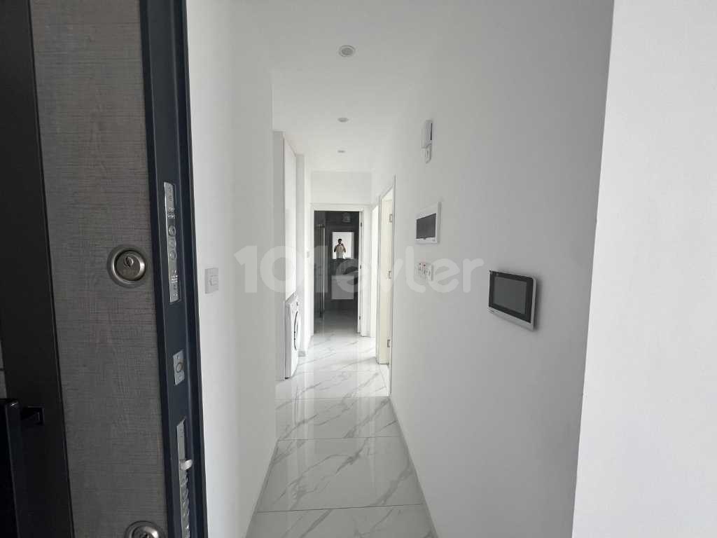 Girne Karakum lemar olduğu bölgede kiralık 2+1 daire 