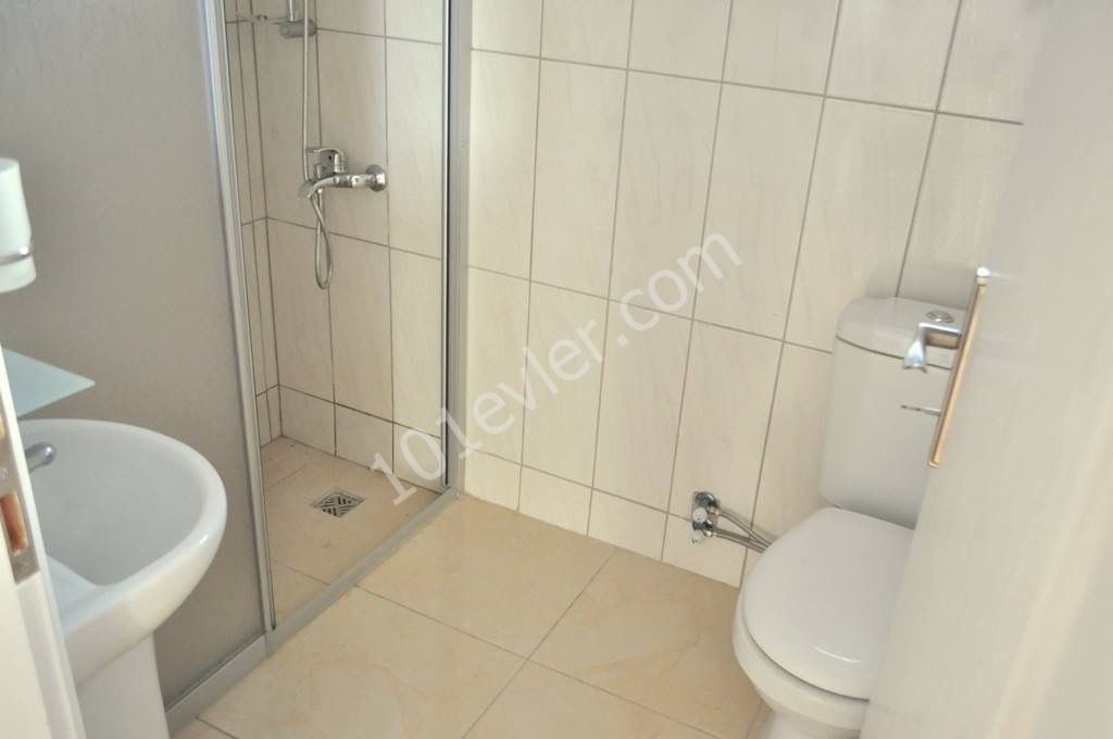 Girne Merkezde Öğrencilere Özel 1500 TL 'den Başlayan Fiyatlar ile Kiralık Apart  Daireler 1+0,2+0  ***