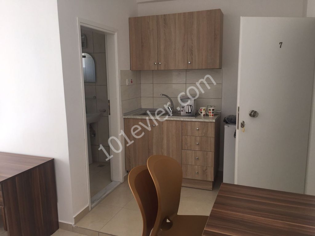 Girne Merkezde Öğrencilere Özel 1500 TL 'den Başlayan Fiyatlar ile Kiralık Apart  Daireler 1+0,2+0  ***