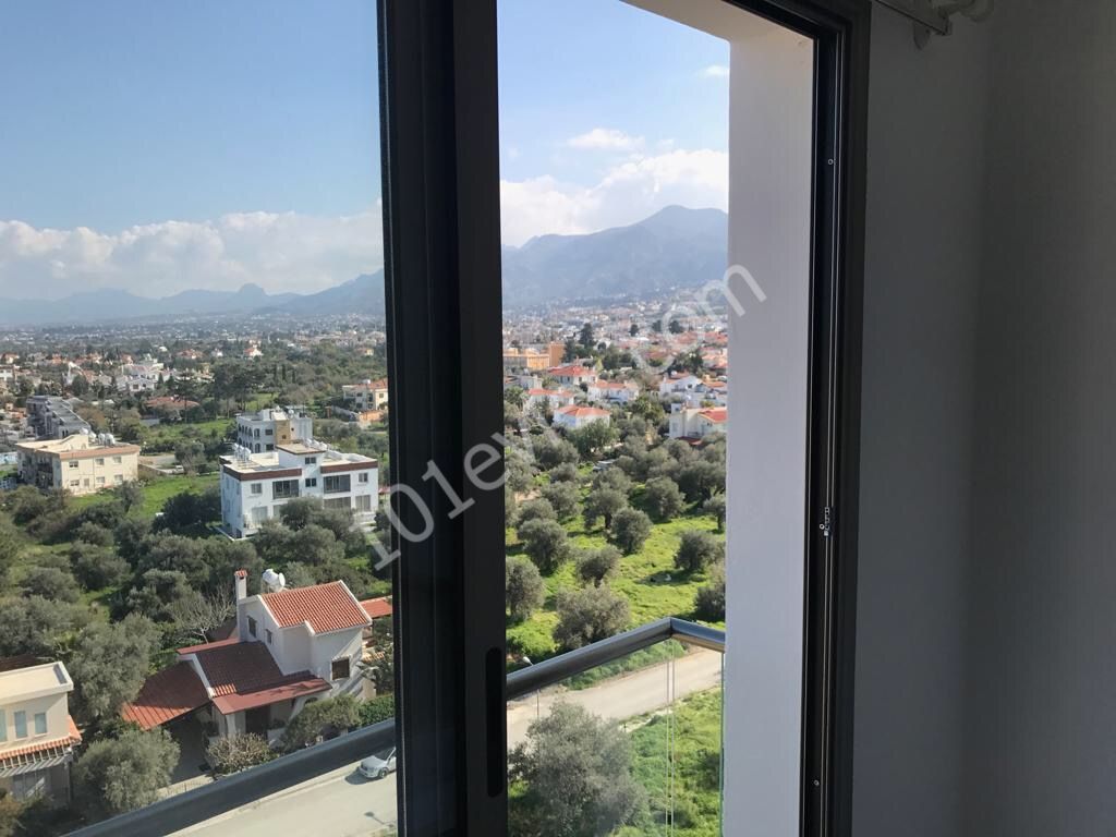 2 Bedroom Flat , Kyrenia center