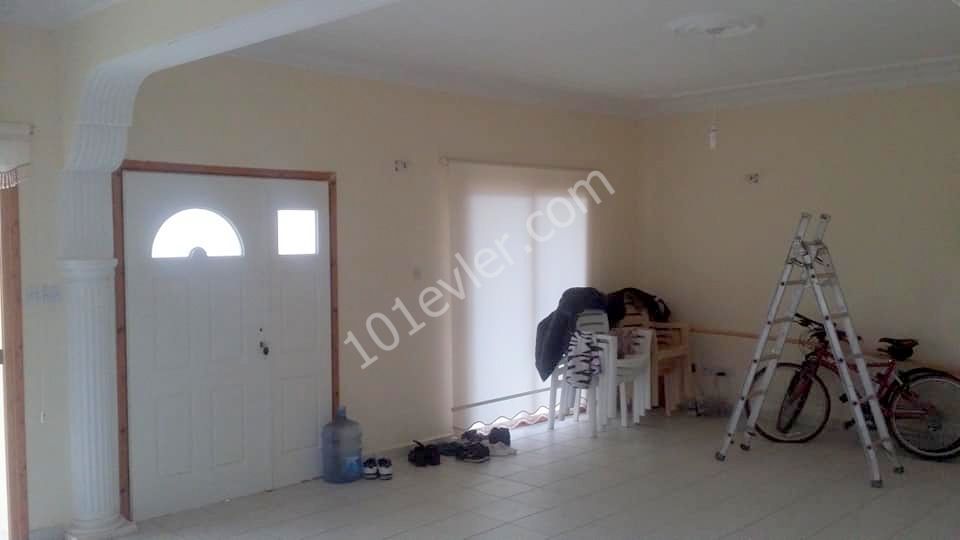 3+1 bedroom villa for sale in İSKELE ÖTÜKEN