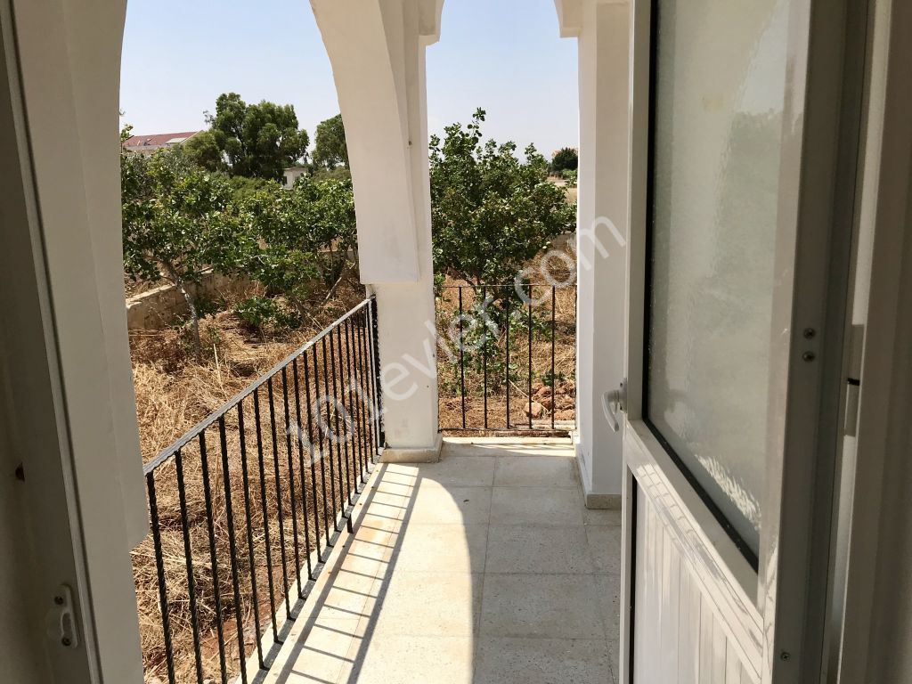 Flat To Rent in Bahçeler, Iskele
