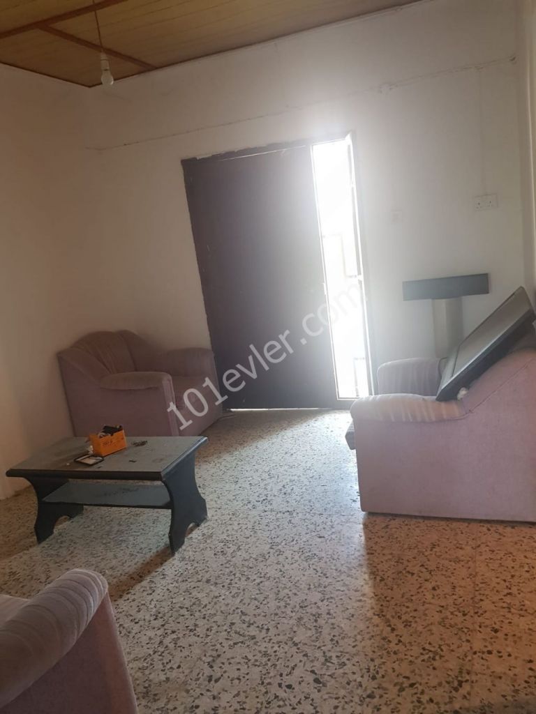 Detached House For Sale in Güzelyurt Merkez, Guzelyurt