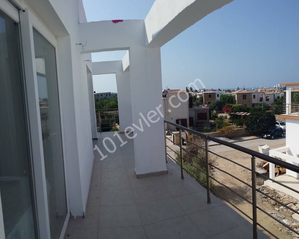 Flat To Rent in Karaoğlanoğlu, Kyrenia