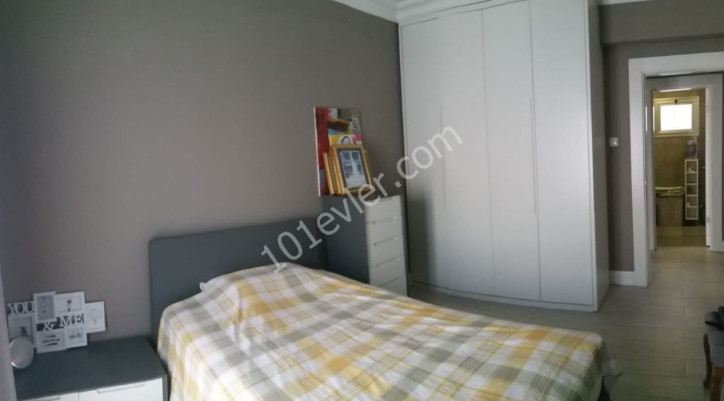 Flat For Sale in Girne Merkez, Kyrenia