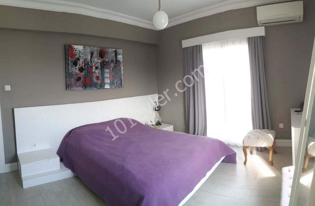 Flat For Sale in Girne Merkez, Kyrenia