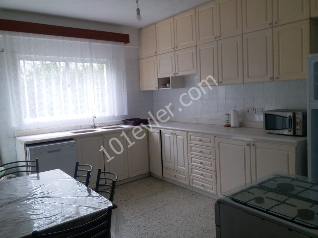 Flat For Sale in Girne Merkez, Kyrenia