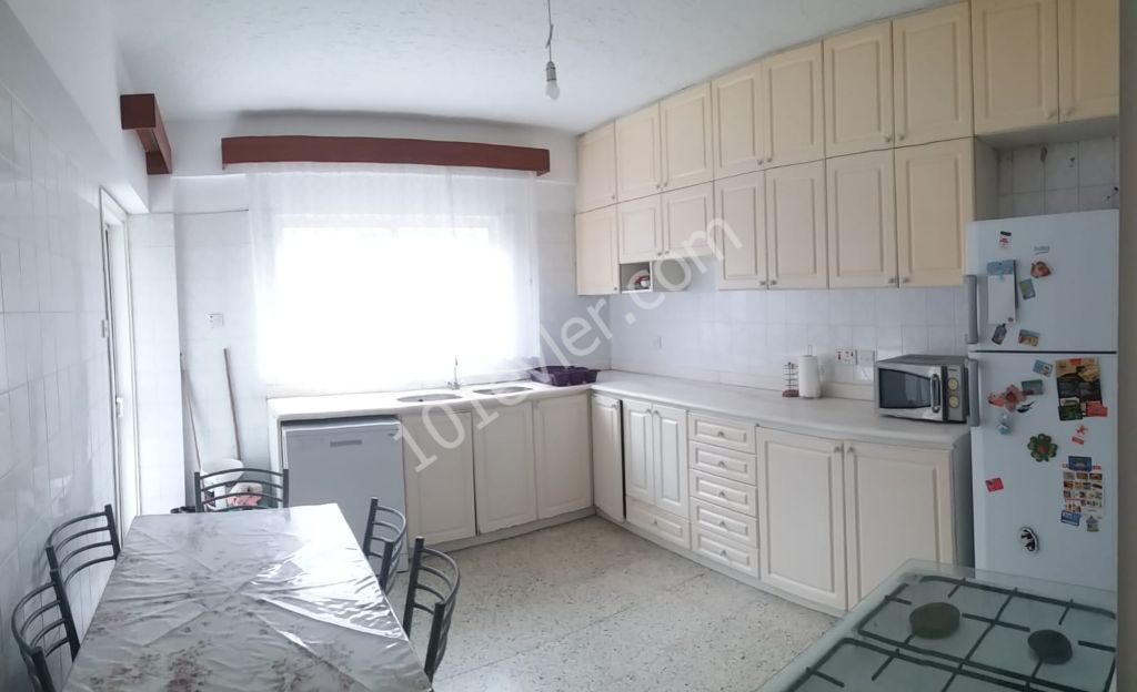 Flat For Sale in Girne Merkez, Kyrenia