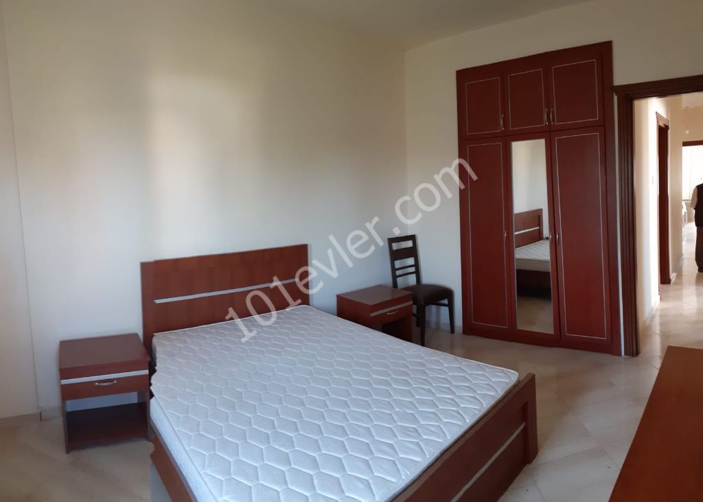 Flat For Sale in Girne Merkez, Kyrenia