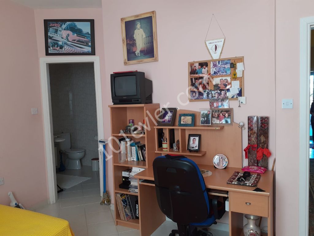 It is centrally located in Kyrenia central, very close to the main street and all shopping malls - 4+1 / 260 penthouse for sale with an area of m2 ** 