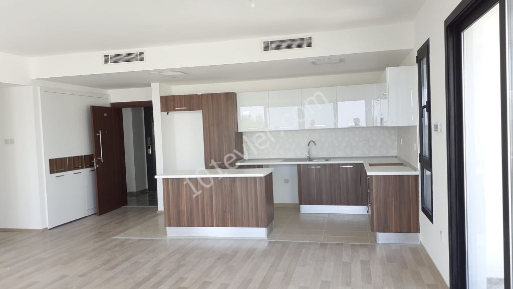 Flat For Sale in Girne Merkez, Kyrenia