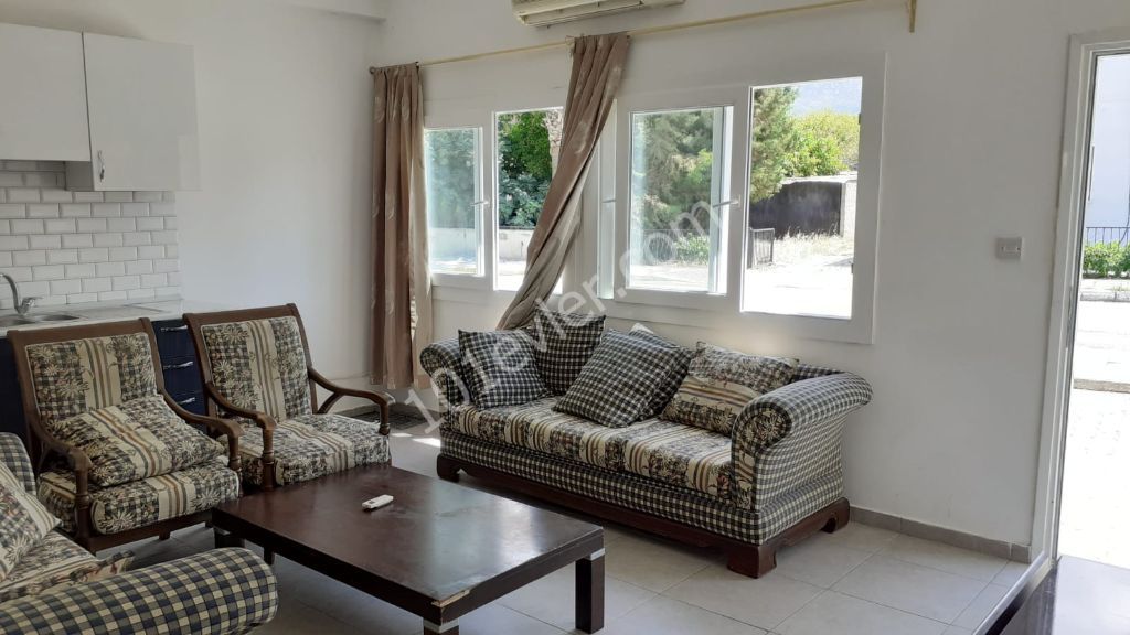 Flat To Rent in Karaoğlanoğlu, Kyrenia