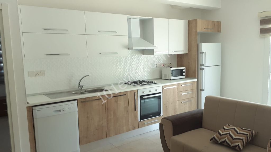 Flat To Rent in Karaoğlanoğlu, Kyrenia