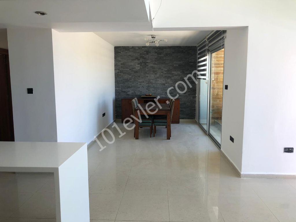 Penthouse For Sale in Doğanköy, Kyrenia