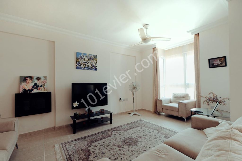 Flat For Sale in Alsancak, Kyrenia