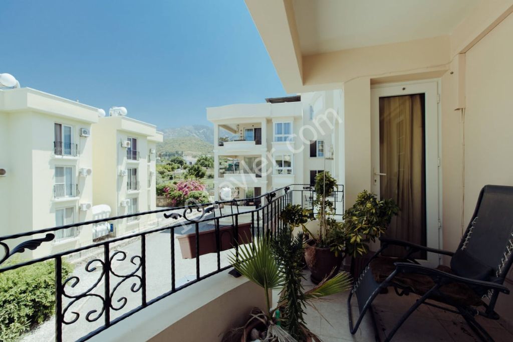 Flat For Sale in Alsancak, Kyrenia