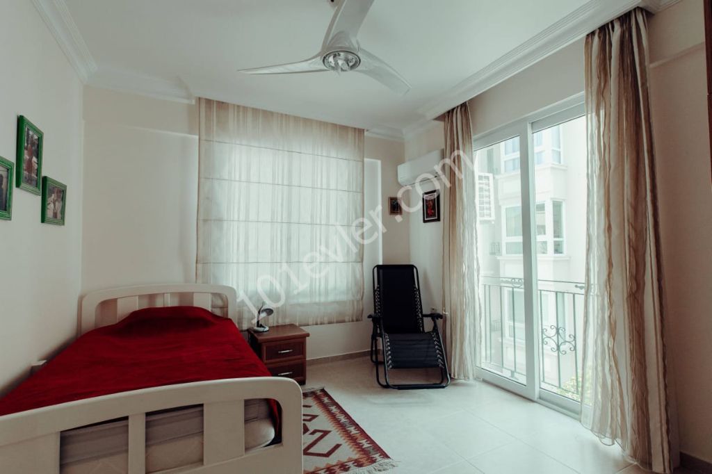 Flat For Sale in Alsancak, Kyrenia