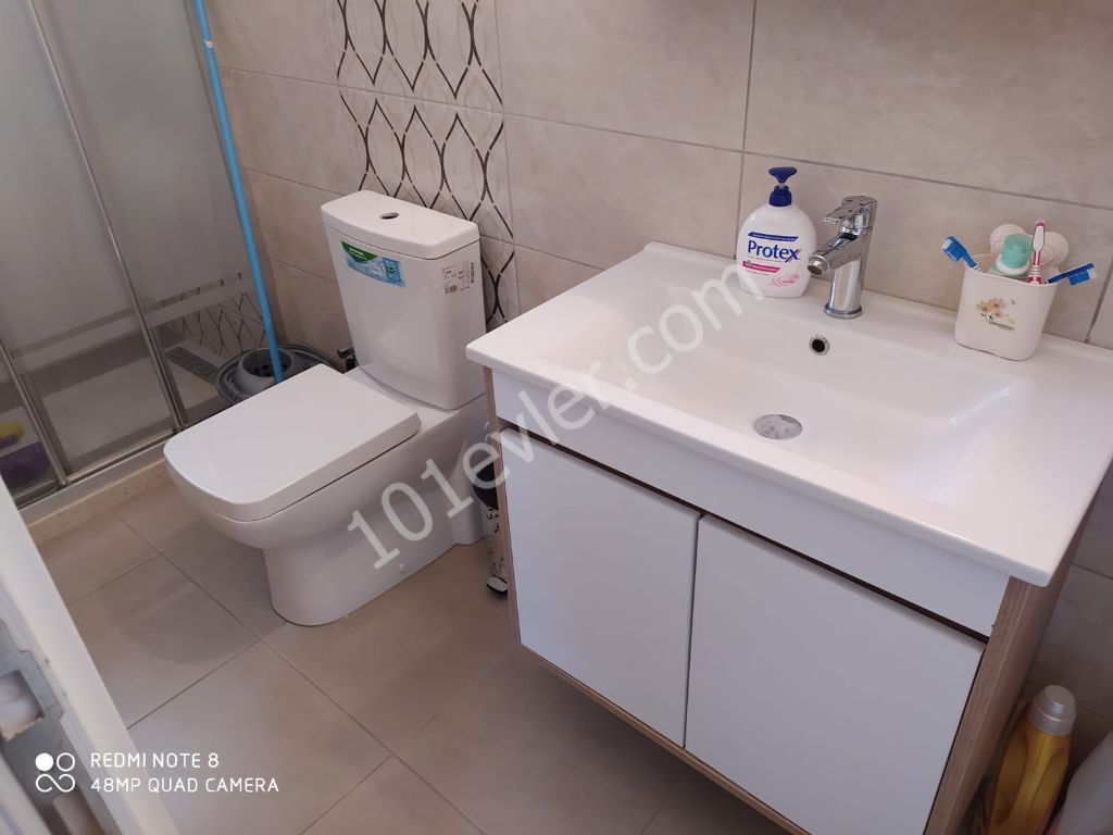 Офис Продается in Girne Merkez, Кирения