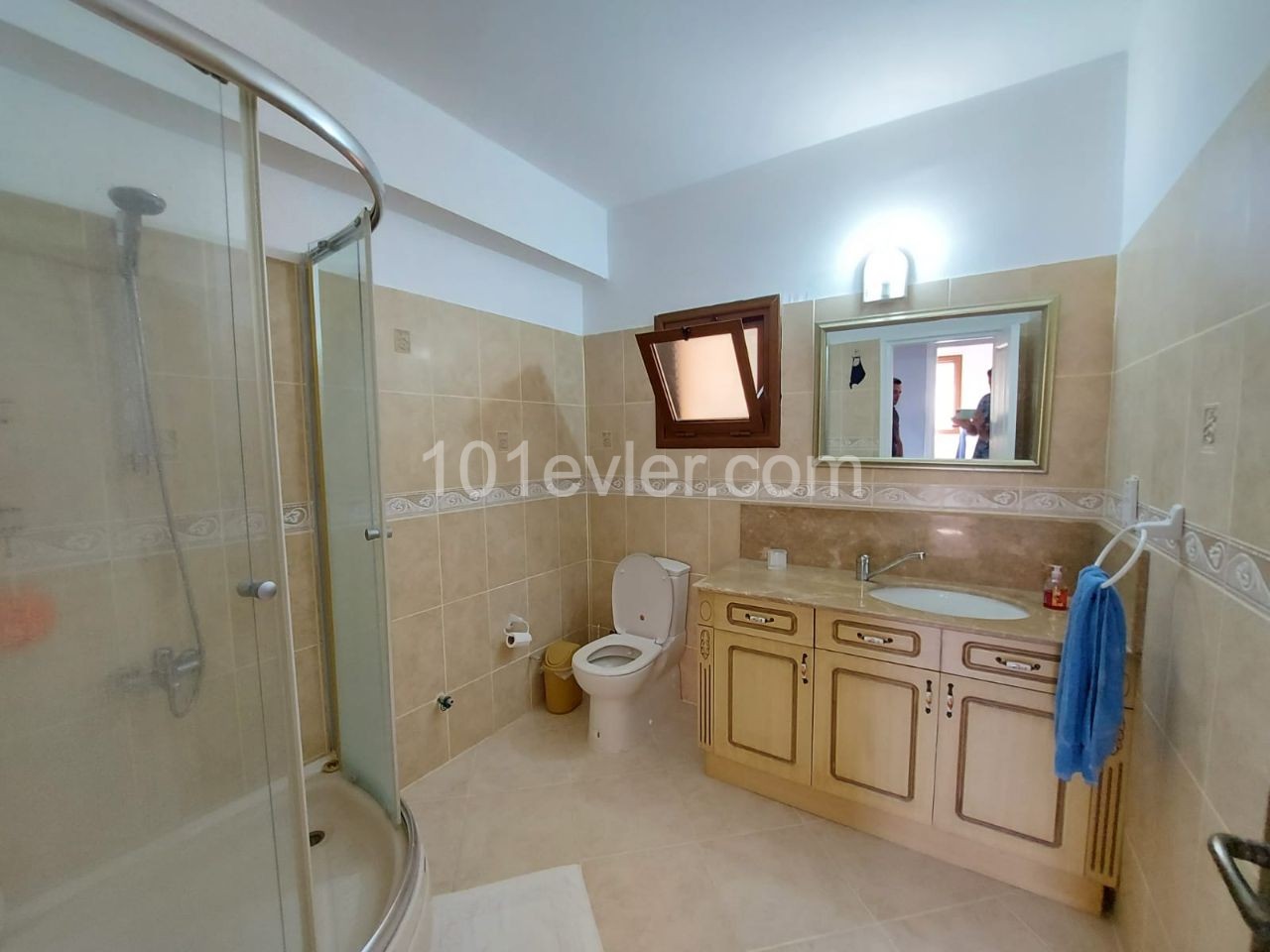 FOR SALE in Dogankoy on a site with a communal pool 3+1 / 130 apartment of m2.. ** 