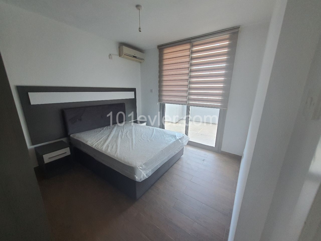 Girne Merkez'de 2+1 Eşyalı Kiralık Penthouse