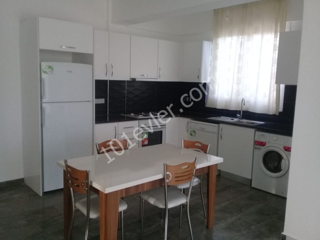 Mağusa merkezde kiralık sıfır 3+1 penthause 