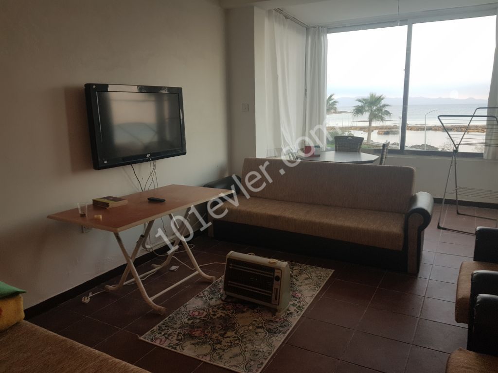 Mağusa Palm Beach'de kiralık 2+1 daire 