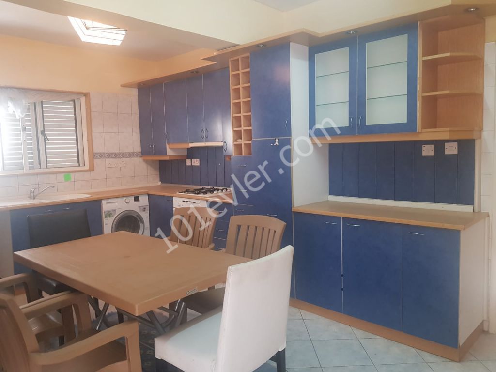 Semi Detached To Rent in Sakarya, Famagusta