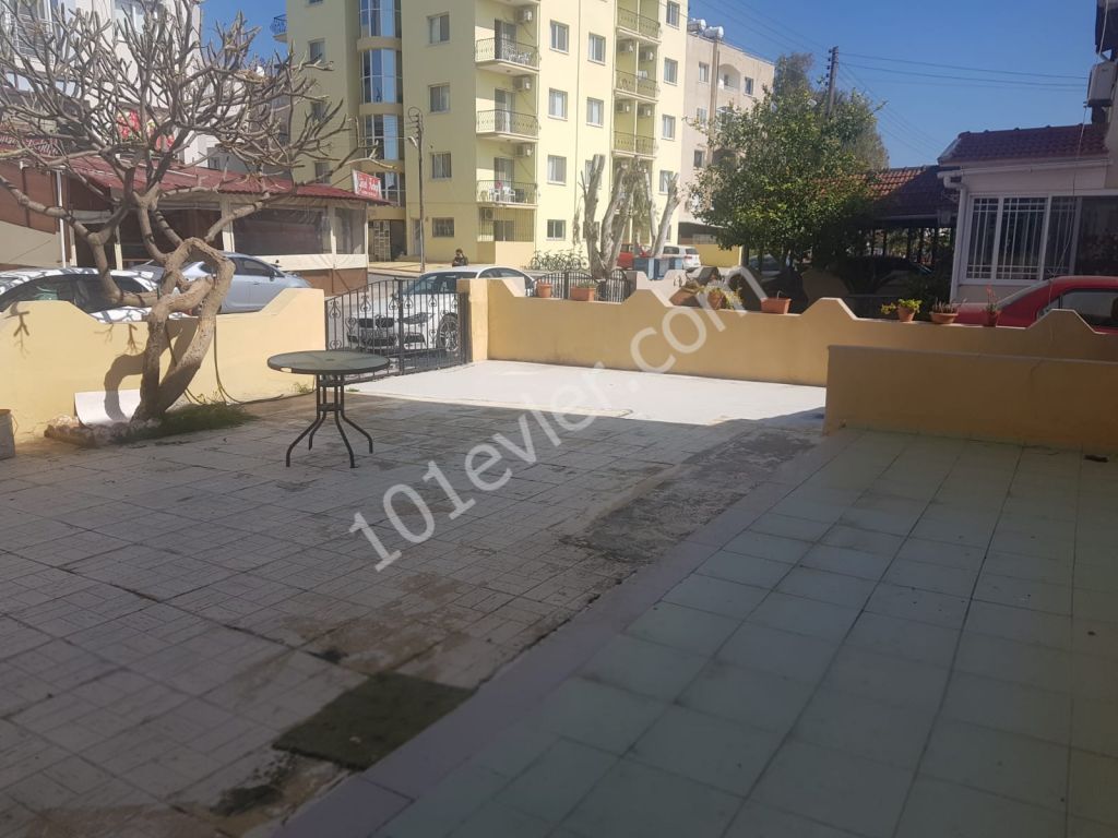 Semi Detached To Rent in Sakarya, Famagusta