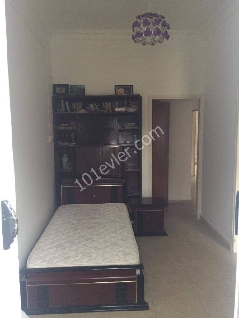 Mağusa maraş da kiralık müstakil 3+1 ev