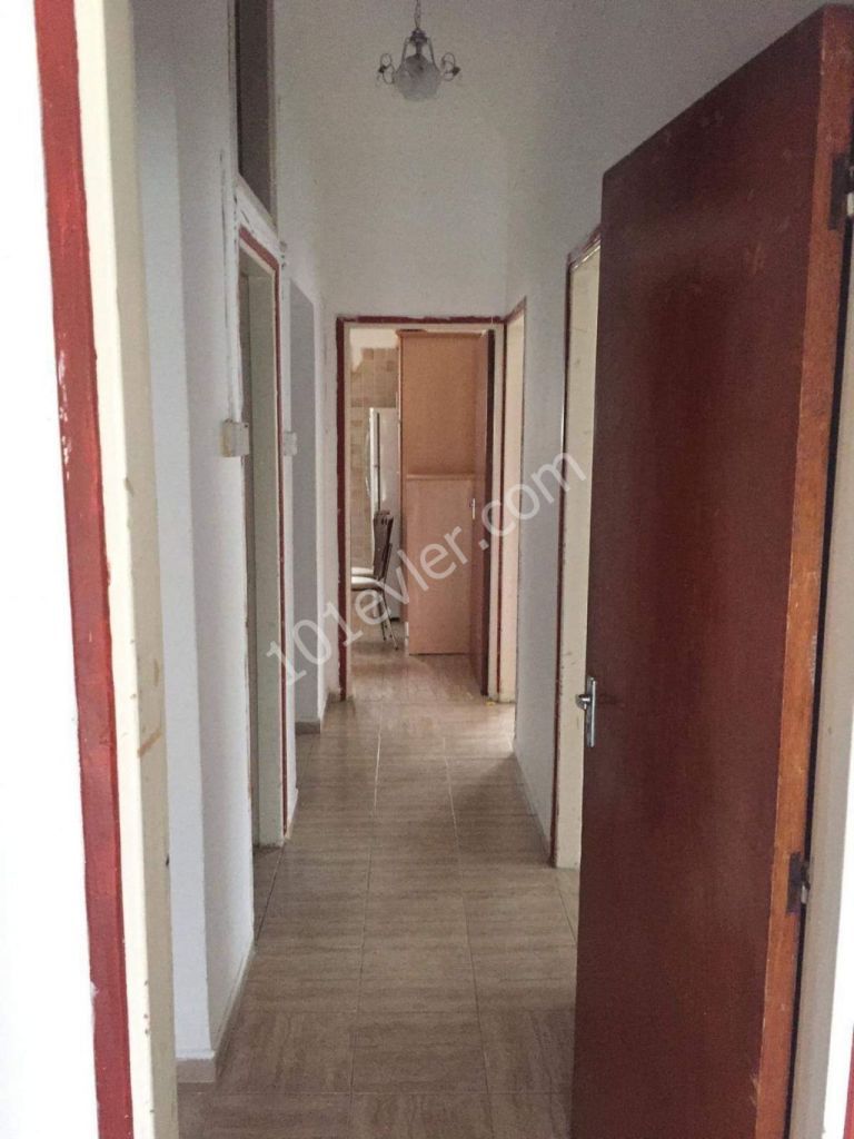 Mağusa maraş da kiralık müstakil 3+1 ev