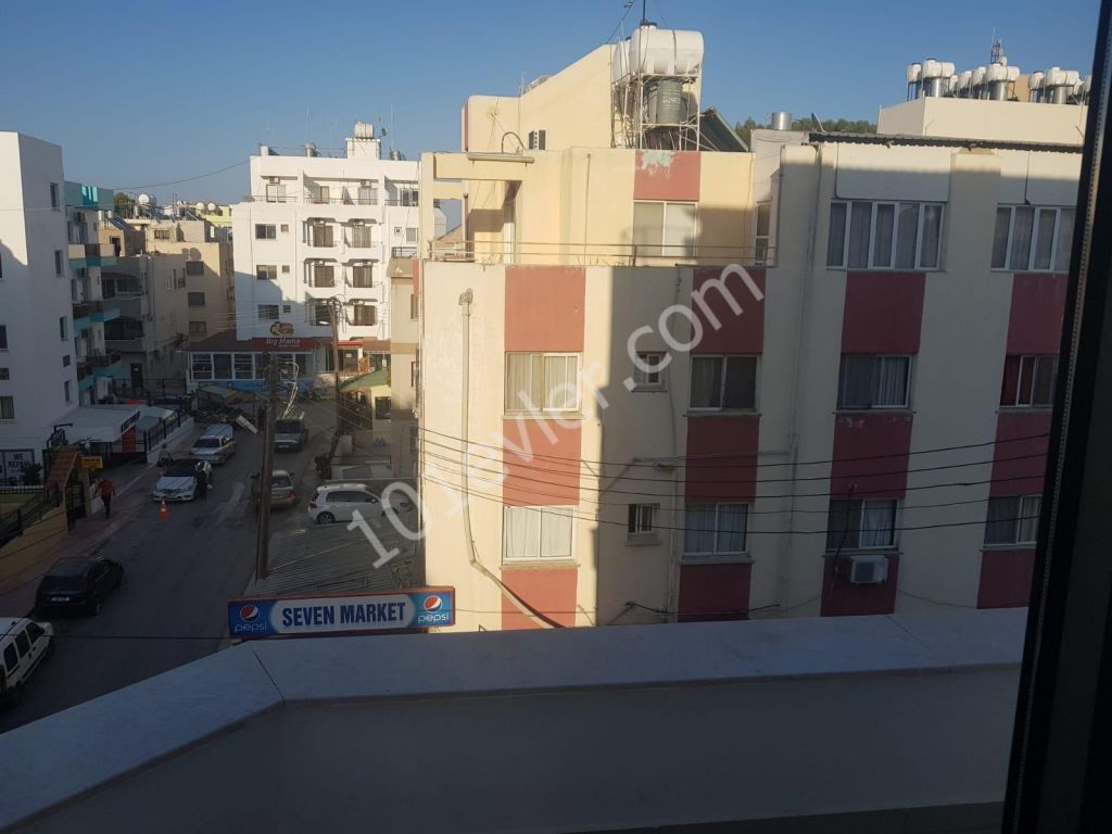 Flat To Rent in Mağusa Merkez, Famagusta