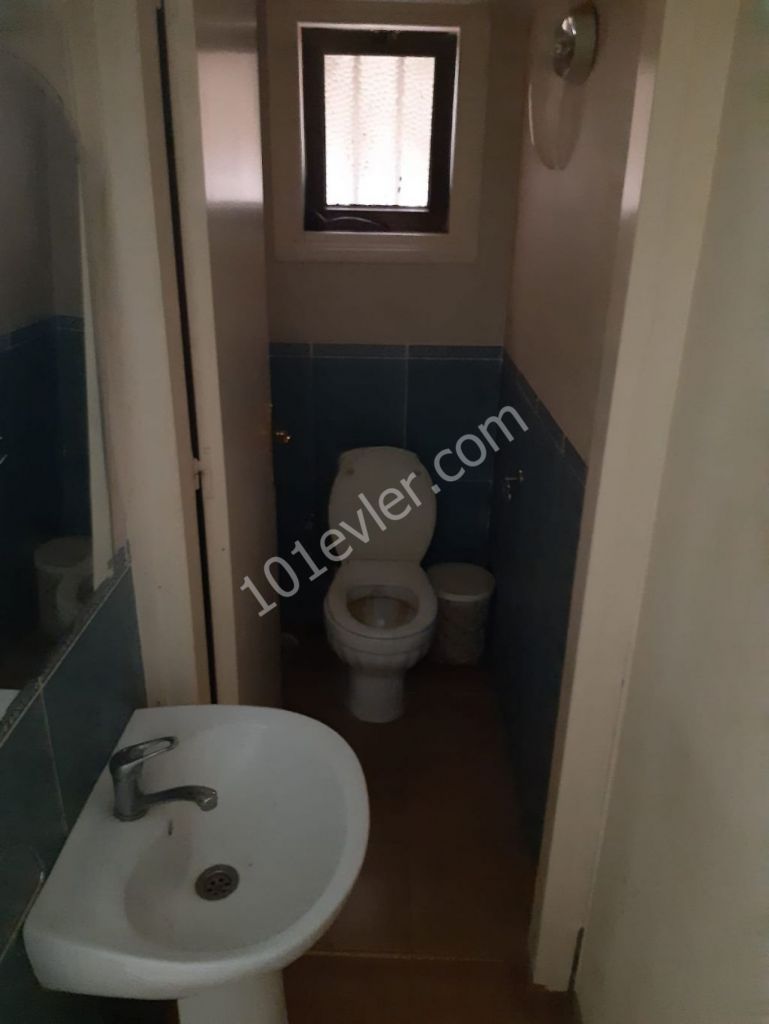 Flat To Rent in Mağusa Merkez, Famagusta