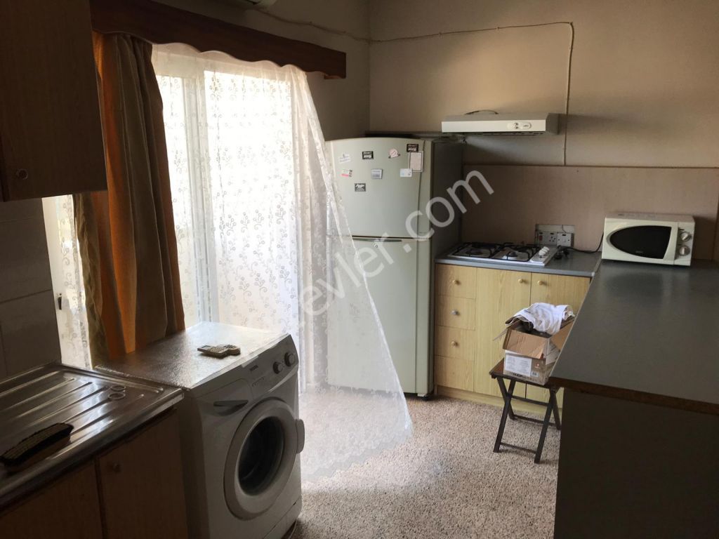 Mağusa merkezde kiralık 2+1 daire