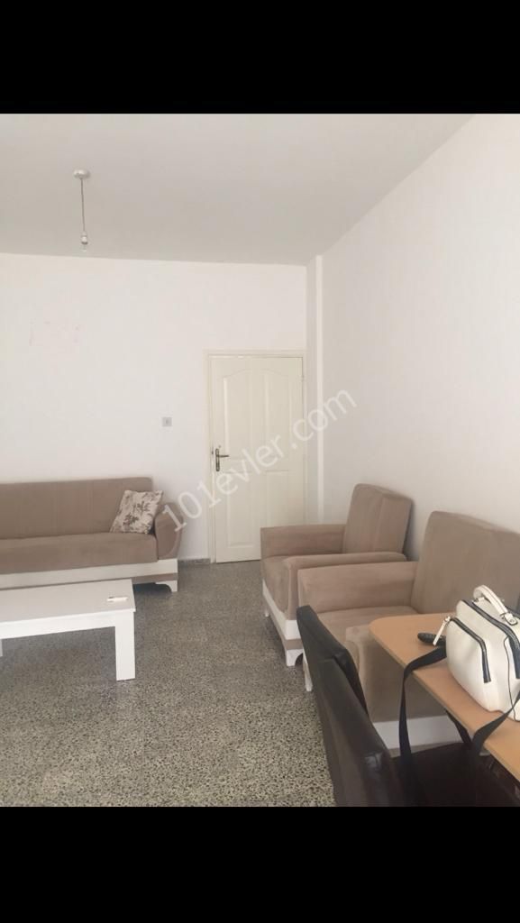 Flat To Rent in Çanakkale, Famagusta