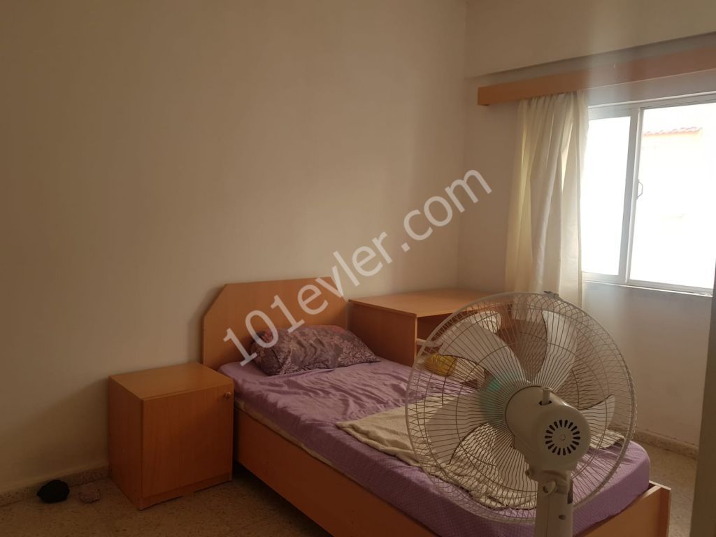 Flat To Rent in Mağusa Merkez, Famagusta