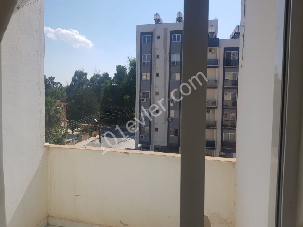 Flat To Rent in Mağusa Merkez, Famagusta