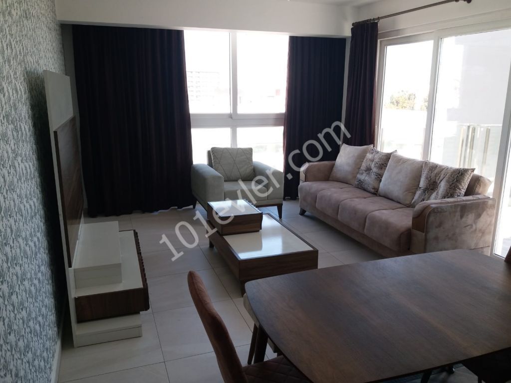 Luxus penthouse 1+1 Wohnung zum Verkauf im Zentrum von Famagusta ** 