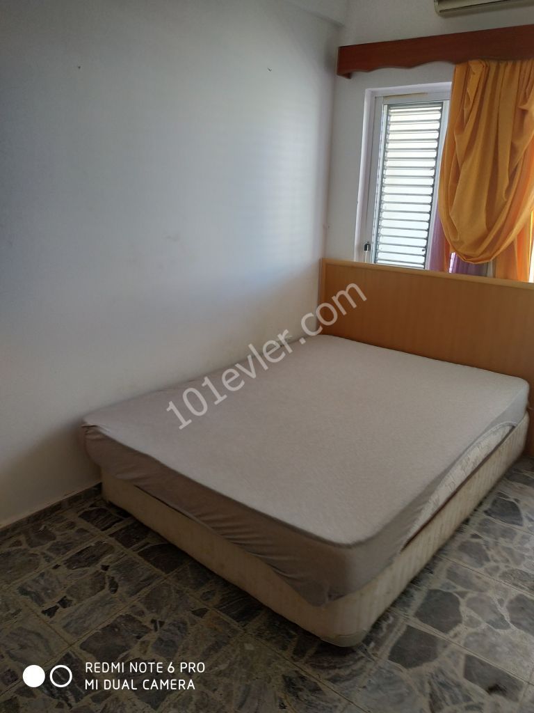 Mağusa Dumlupınar bölgesinde 3+1 eşyalı daire