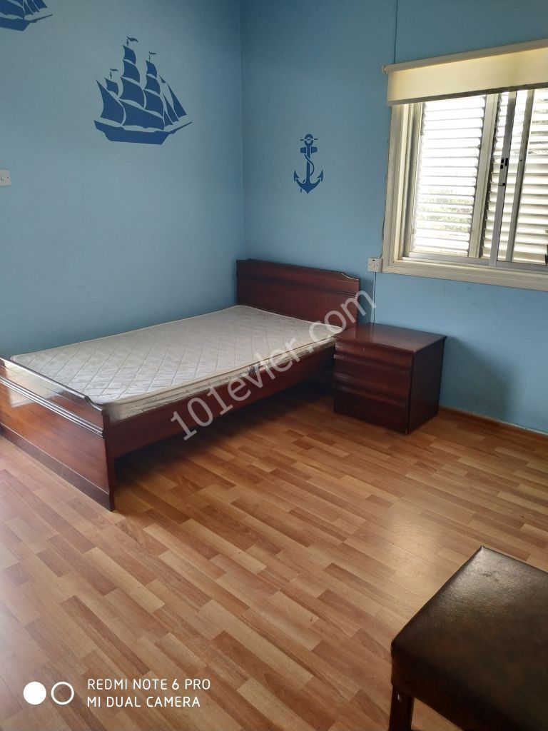 Mağusa karakol bölgesinde kiralık 3+1